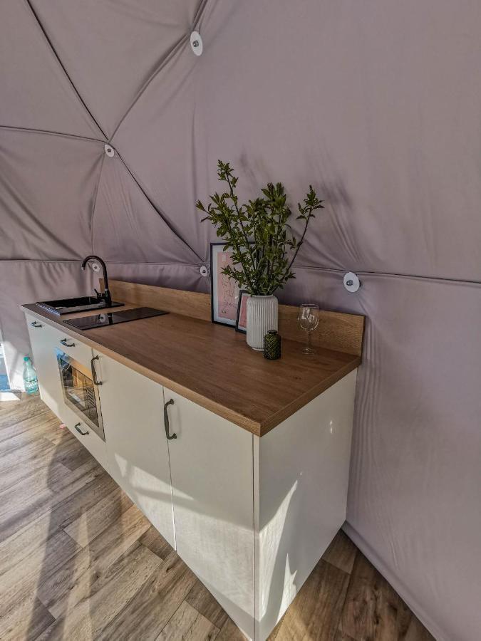 Glamping Biala Czapla Z Balia Nad Jeziorem Czorsztynskim Maniowy