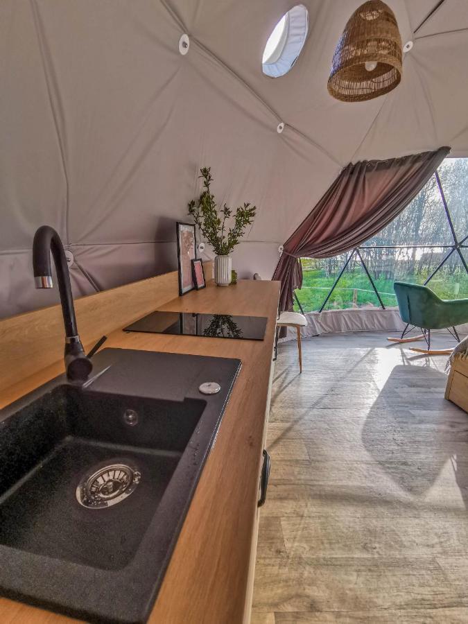 Luxuszelt Biala Czapla Glamping Z Balia Nad Jeziorem Czorsztynskim