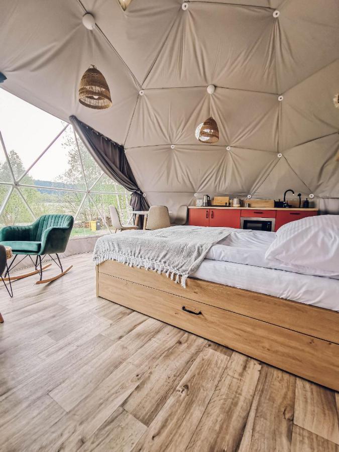 Biala Czapla Glamping Z Balia Nad Jeziorem Czorsztynskim Maniowy