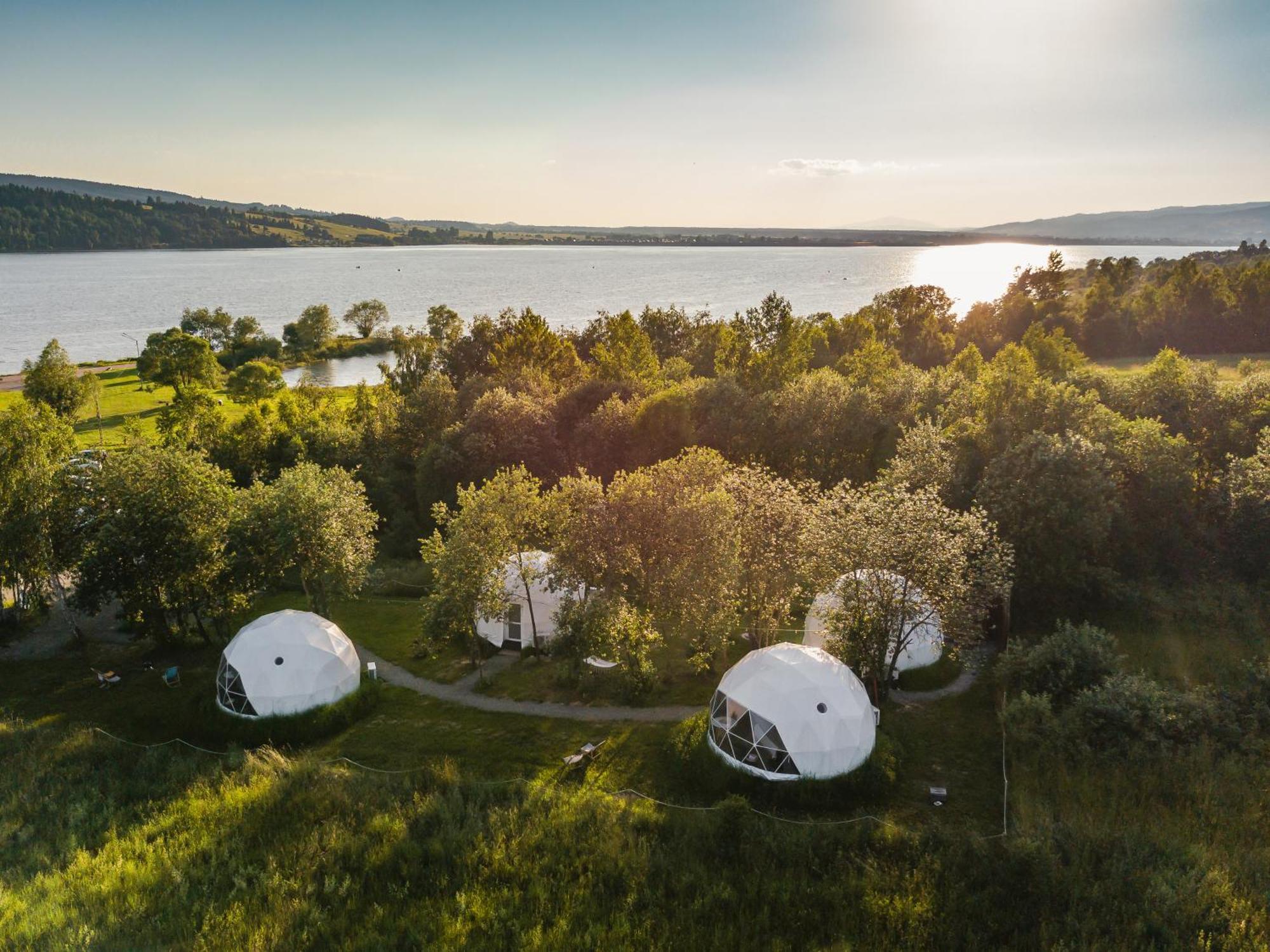 Biala Czapla Glamping Z Balia Nad Jeziorem Czorsztynskim Luxuszelt